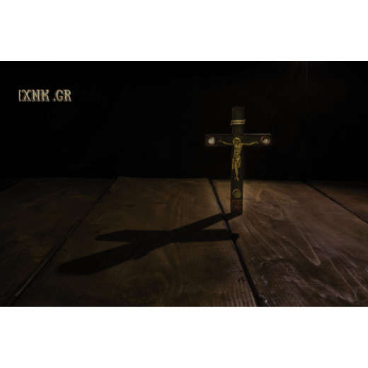 Η δύναμη του Σταυρού του Χριστού – “Αχ, αν γνώριζαν όλοι οι χριστιανοί τι θησαυρό έχουν εν Ονόματι του Χριστού και τι μέγα όπλο εν τω Σταυρώ του Χριστού!”